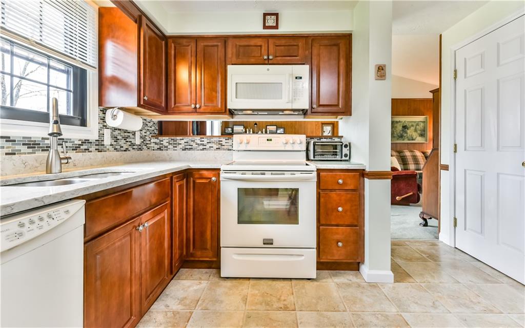 4748 Bayfield Road Allison Park, PA 15101 - Photo 9 of 25 Gallery Image 9