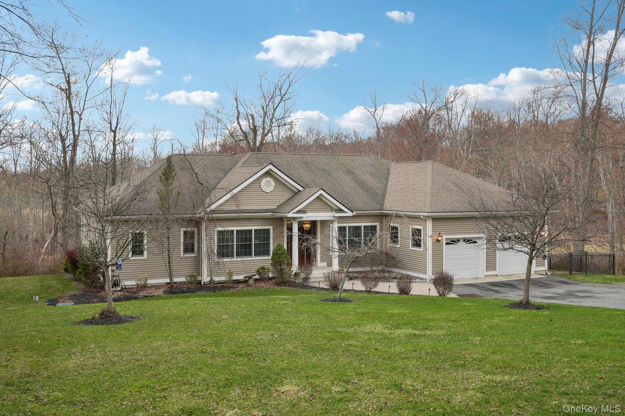 21 Old Quaker Hill Road Monroe, NY 10950 - Photo 4 of 47