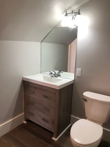 $3,400 | 46 Cushing Street, Dover, NH 03820