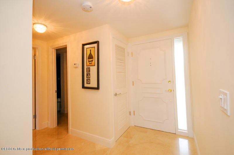 2185 Ibis Isle Road, Unit 2 Palm Beach, FL 33480 - Photo 17 of 26 a view of an empty room