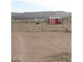 850 West Iris Road, Unit 4 Paulden, AZ 86334 - Photo 10 of 12