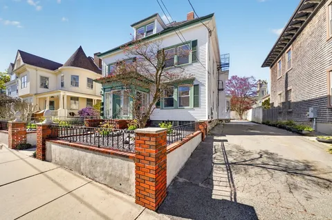 $675,000 | 115 Mill Street, New Bedford, MA 02740