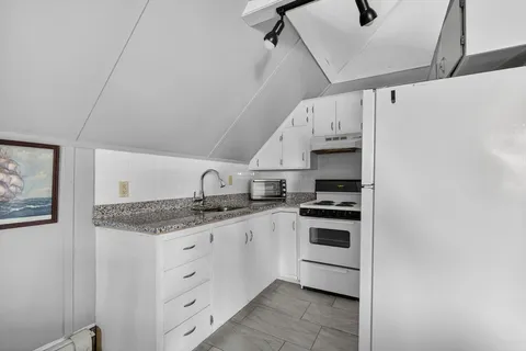 $675,000 | 115 Mill Street, New Bedford, MA 02740