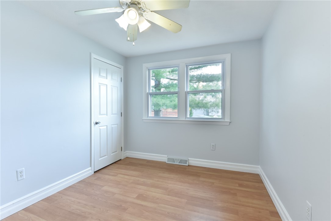 1828 West Shore Road Warwick, RI 02889 - Photo 17 of 28 Gallery Image 17