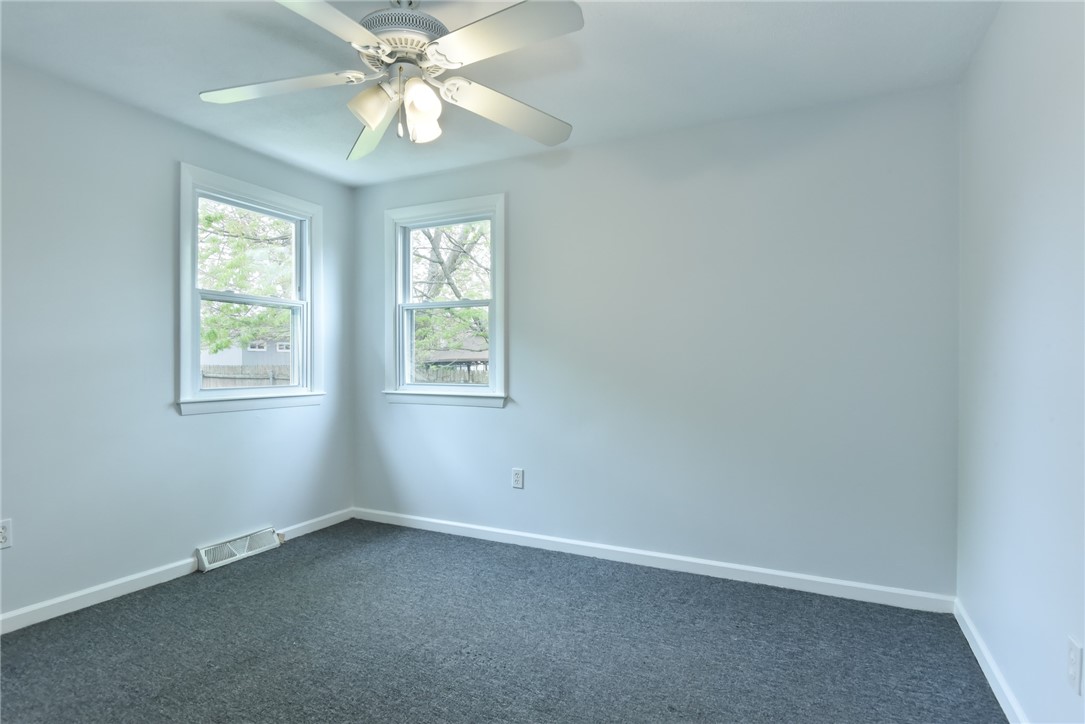 1828 West Shore Road Warwick, RI 02889 - Photo 19 of 28 Gallery Image 19