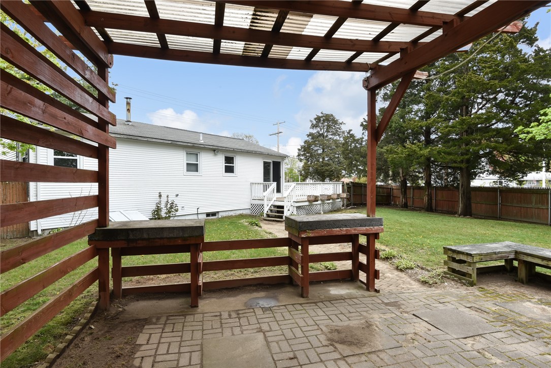 1828 West Shore Road Warwick, RI 02889 - Photo 24 of 28 Gallery Image 24