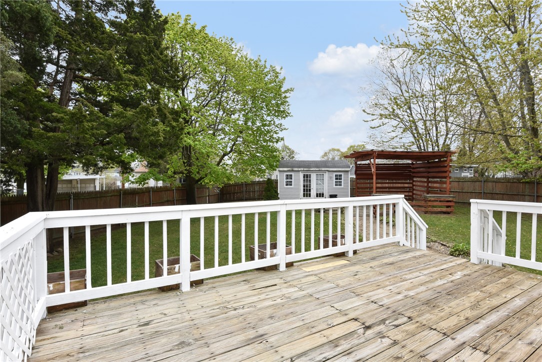 1828 West Shore Road Warwick, RI 02889 - Photo 7 of 28 Gallery Image 7