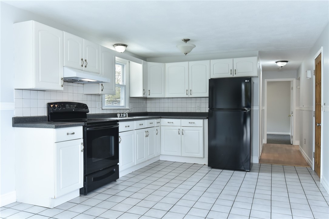 1828 West Shore Road Warwick, RI 02889 - Photo 9 of 28 Gallery Image 9
