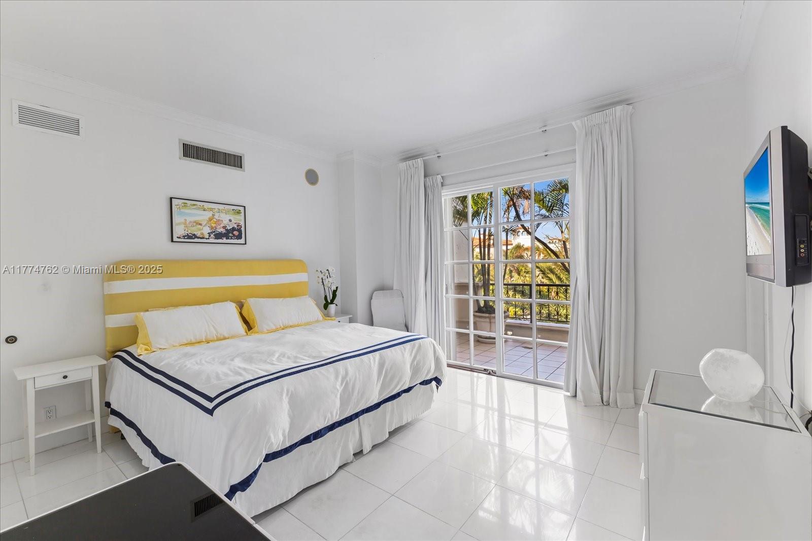 2134 Fisher Island Drive, Unit 2134 Miami Beach, FL 33109 - Photo 31 of 40