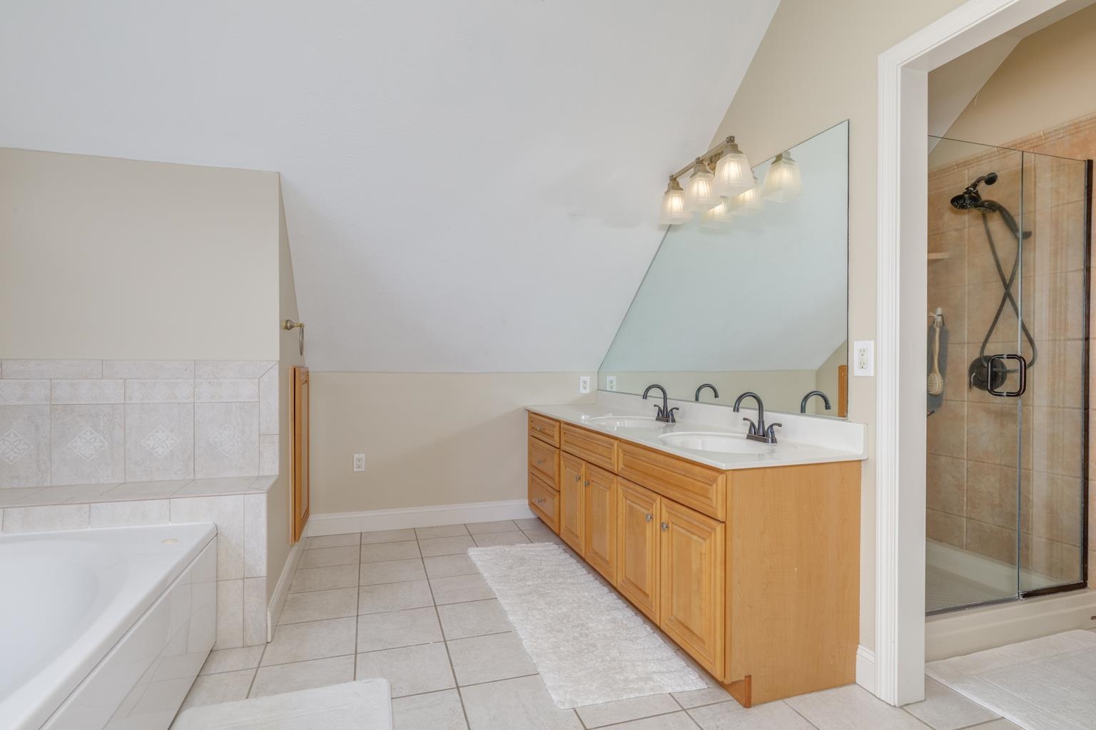 27 Mockingbird Hill Road Windham, NH 03087 - Photo 33 of 46