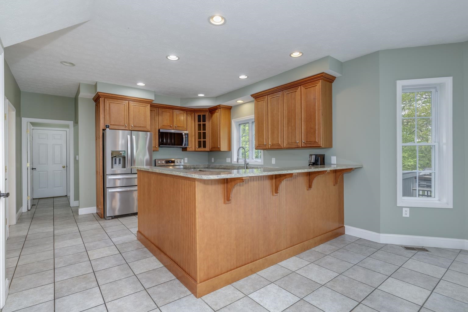 27 Mockingbird Hill Road Windham, NH 03087 - Photo 7 of 46