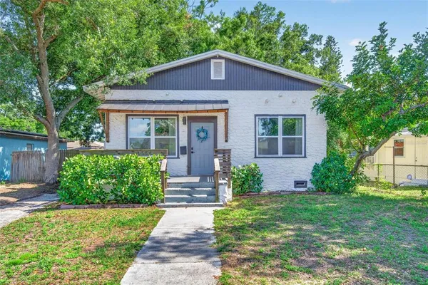 $319,900 | 4556 Yarmouth Avenue South, St. Petersburg, FL 33711