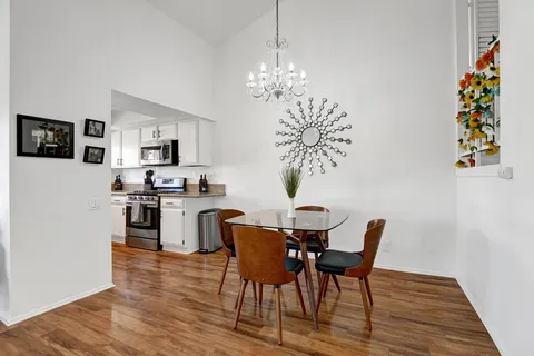 $340,000 | 1348 South Camino Real, Palm Springs, CA 92264
