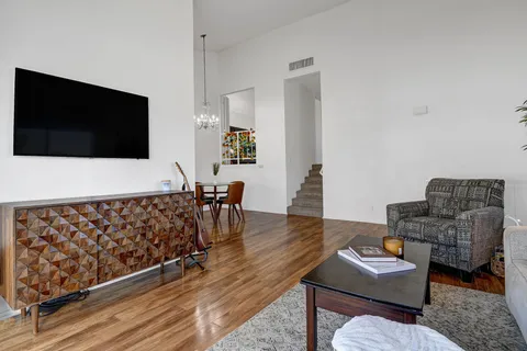 $340,000 | 1348 South Camino Real, Palm Springs, CA 92264