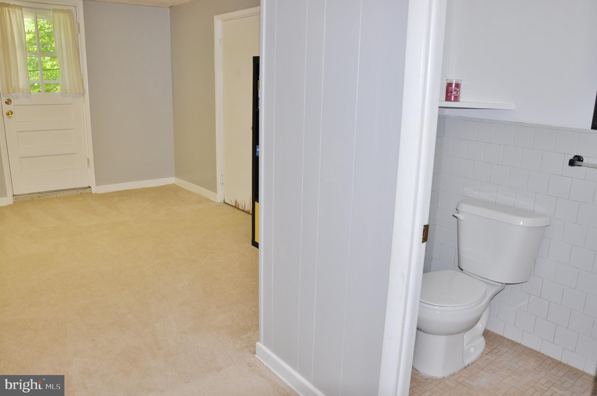 6756 Glenkirk Road Baltimore, MD 21239 - Photo 71 of 83 Gallery Image 71