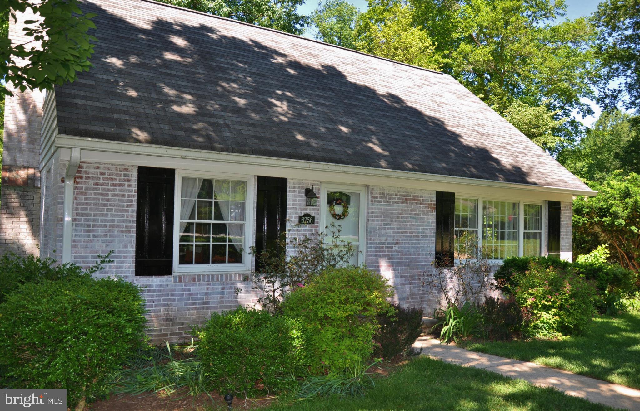 6756 Glenkirk Road Baltimore, MD 21239 - Photo 9 of 83 Gallery Image 9