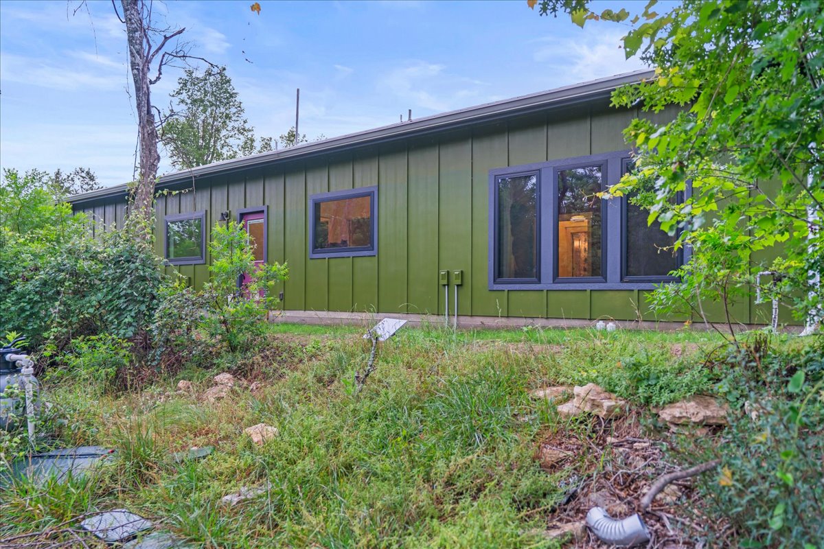 1550 Montell Road Wimberley, TX 78676 - Photo 36 of 40