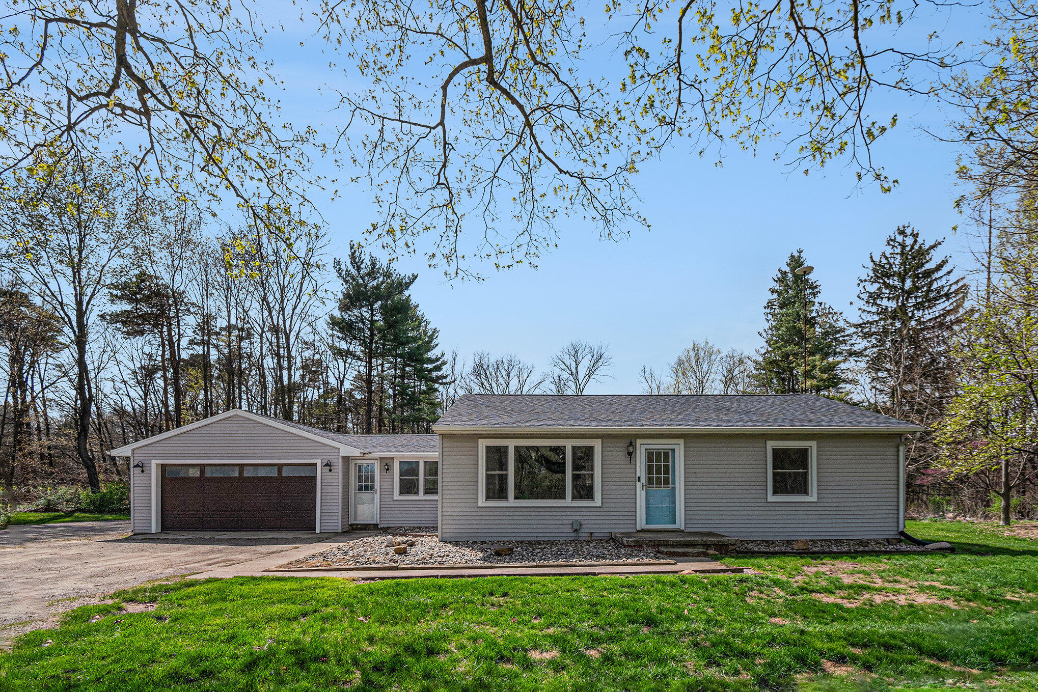 4406 Green Road Lyons, MI 48851 - Photo 3 of 18 003__ndp2642_91