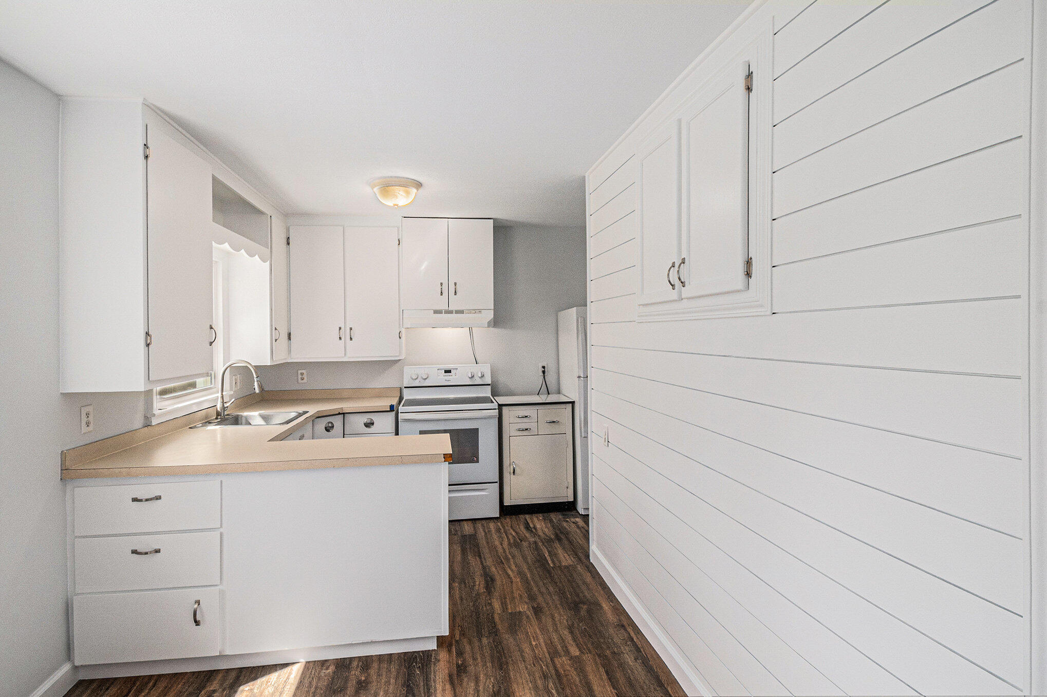 4406 Green Road Lyons, MI 48851 - Photo 8 of 18 008__ndp2647_260