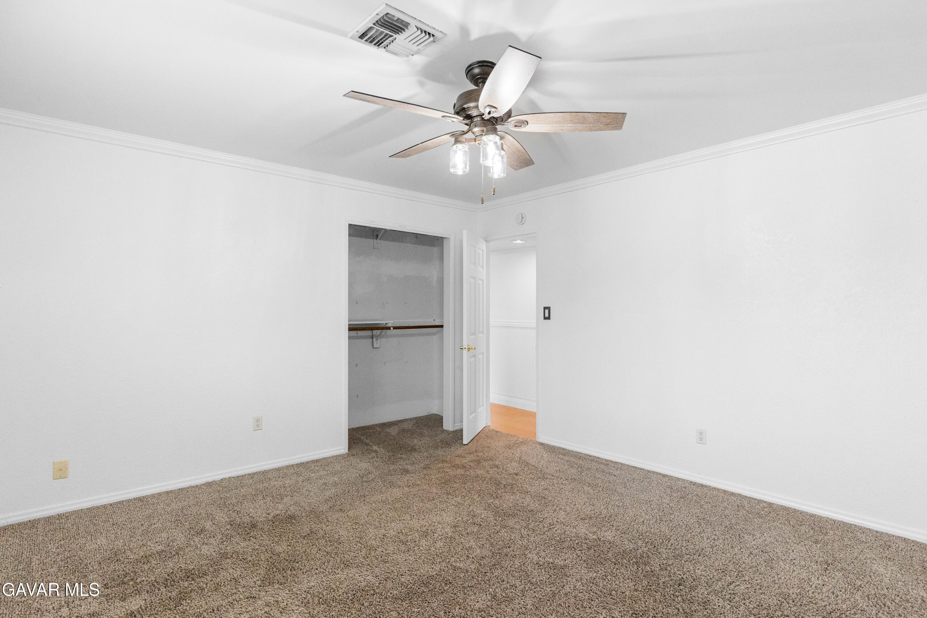 22221 Bogie Street Tehachapi, CA 93561 - Photo 23 of 38 22