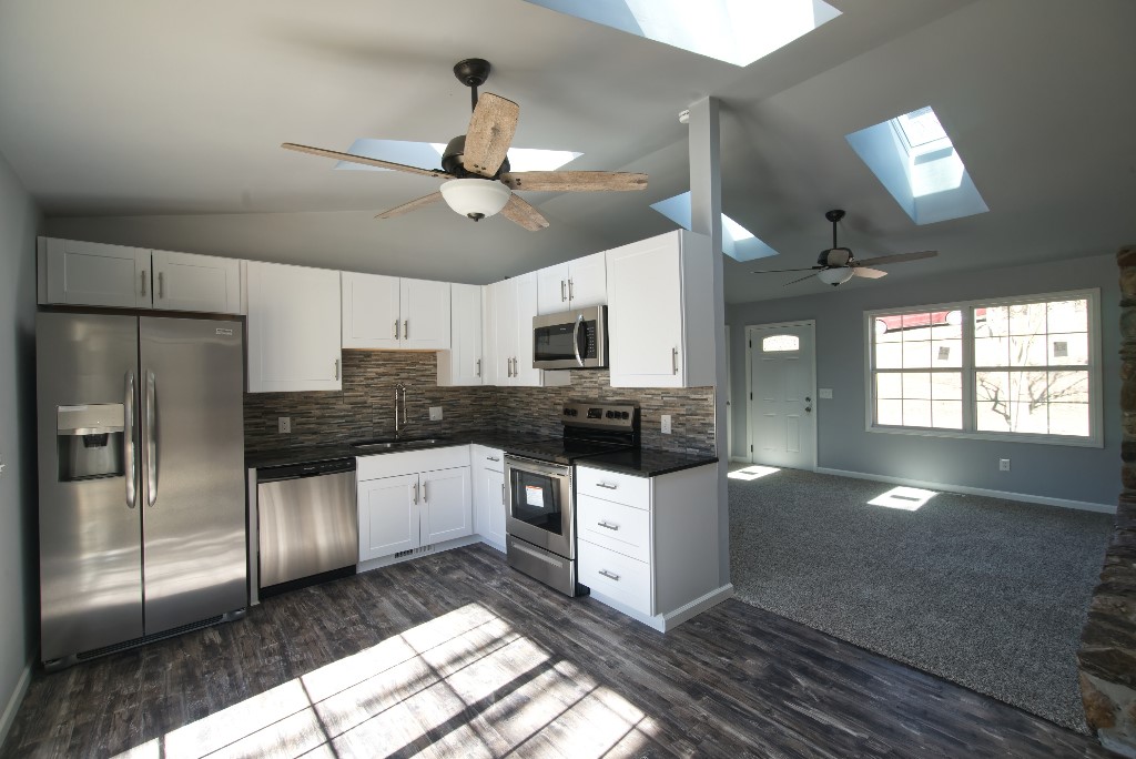 305 Lakecrest Road Anderson, SC 29625 - Photo 5 of 17