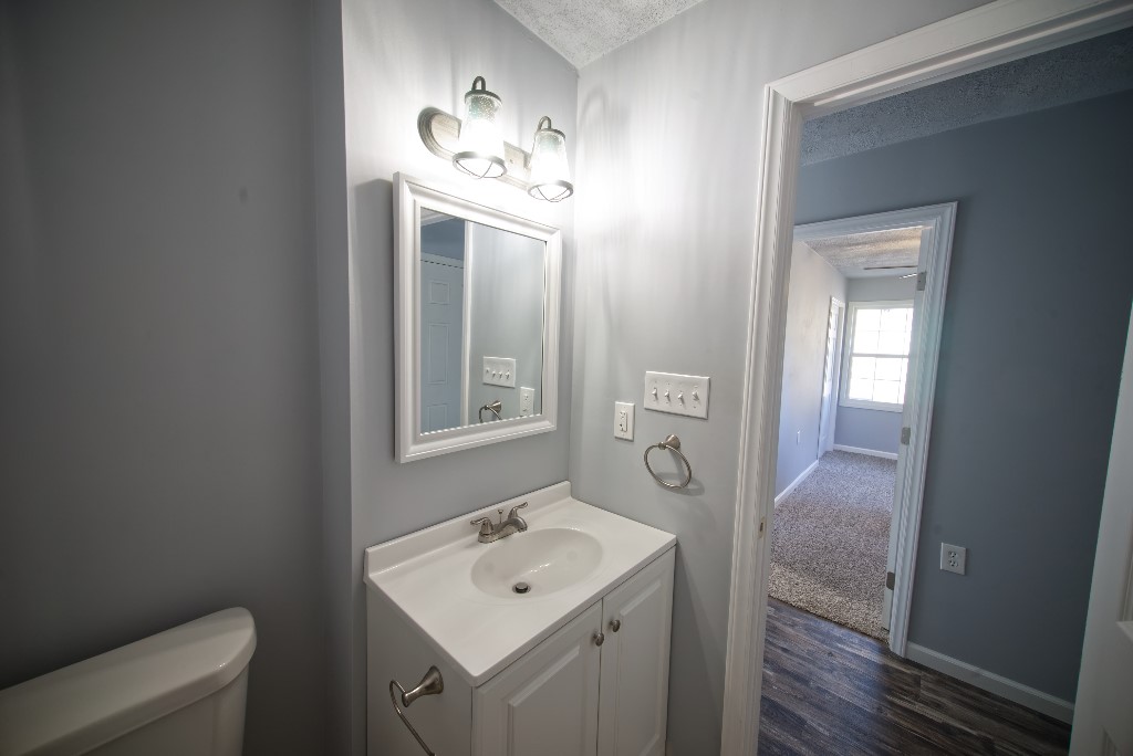 305 Lakecrest Road Anderson, SC 29625 - Photo 7 of 17