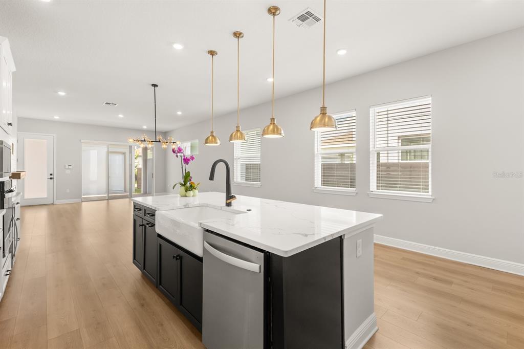 10175 Peebles Street Orlando, FL 32827 - Photo 12 of 54