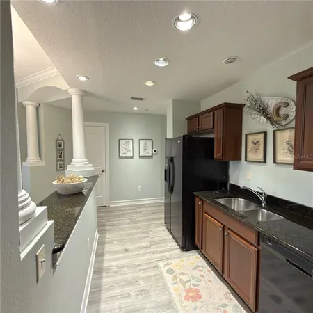 $285,000 | 13941 Clubhouse Drive, Unit 208, Tampa, FL 33618