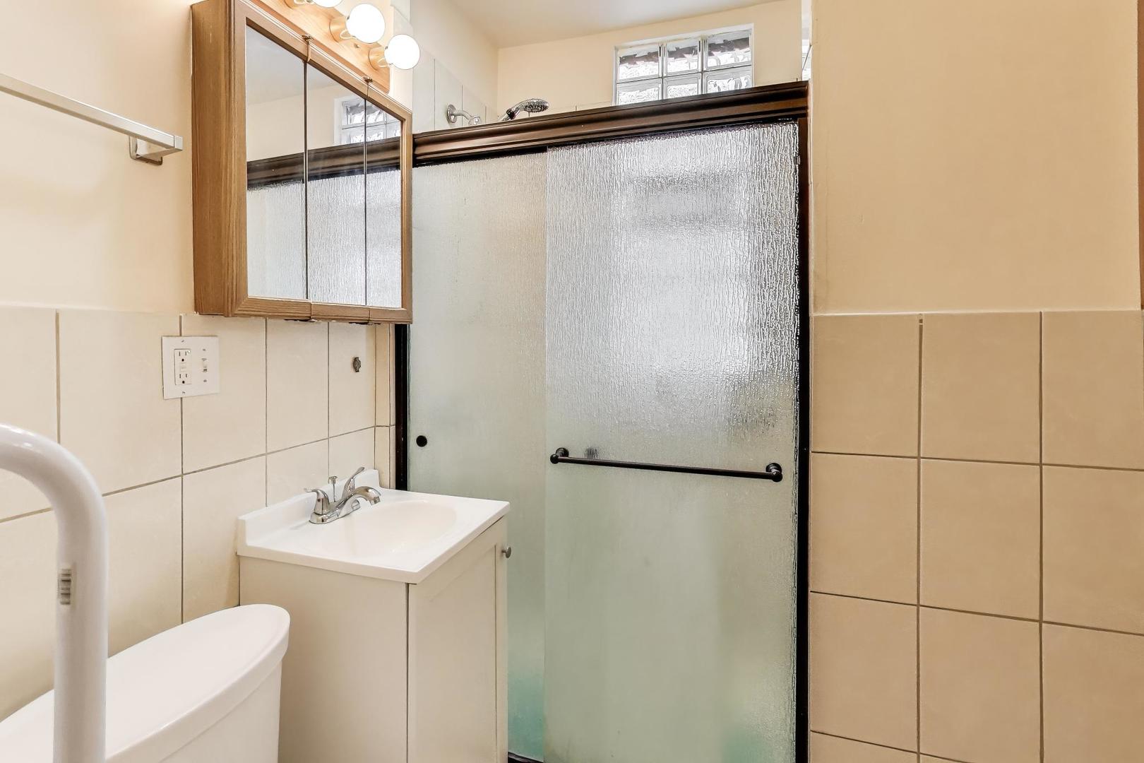 3634 West Dickens Avenue Chicago, IL 60647 - Photo 12 of 40