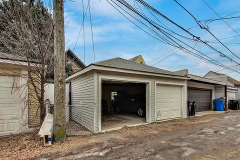 $475,000 | 3634 West Dickens Avenue, Chicago, IL 60647