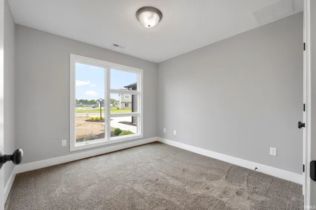 $369,900 | 1308 Marsh Deer Run, Huntertown, IN 46748