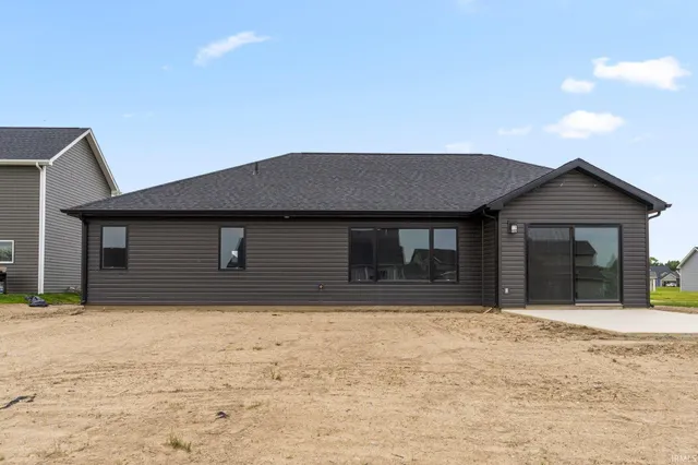 $369,900 | 1308 Marsh Deer Run, Huntertown, IN 46748