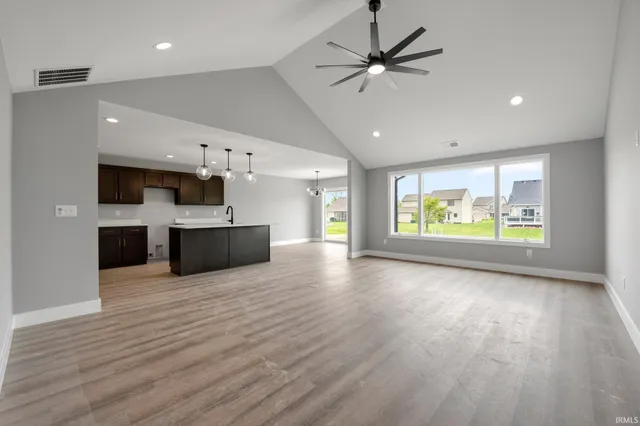 $369,900 | 1308 Marsh Deer Run, Huntertown, IN 46748