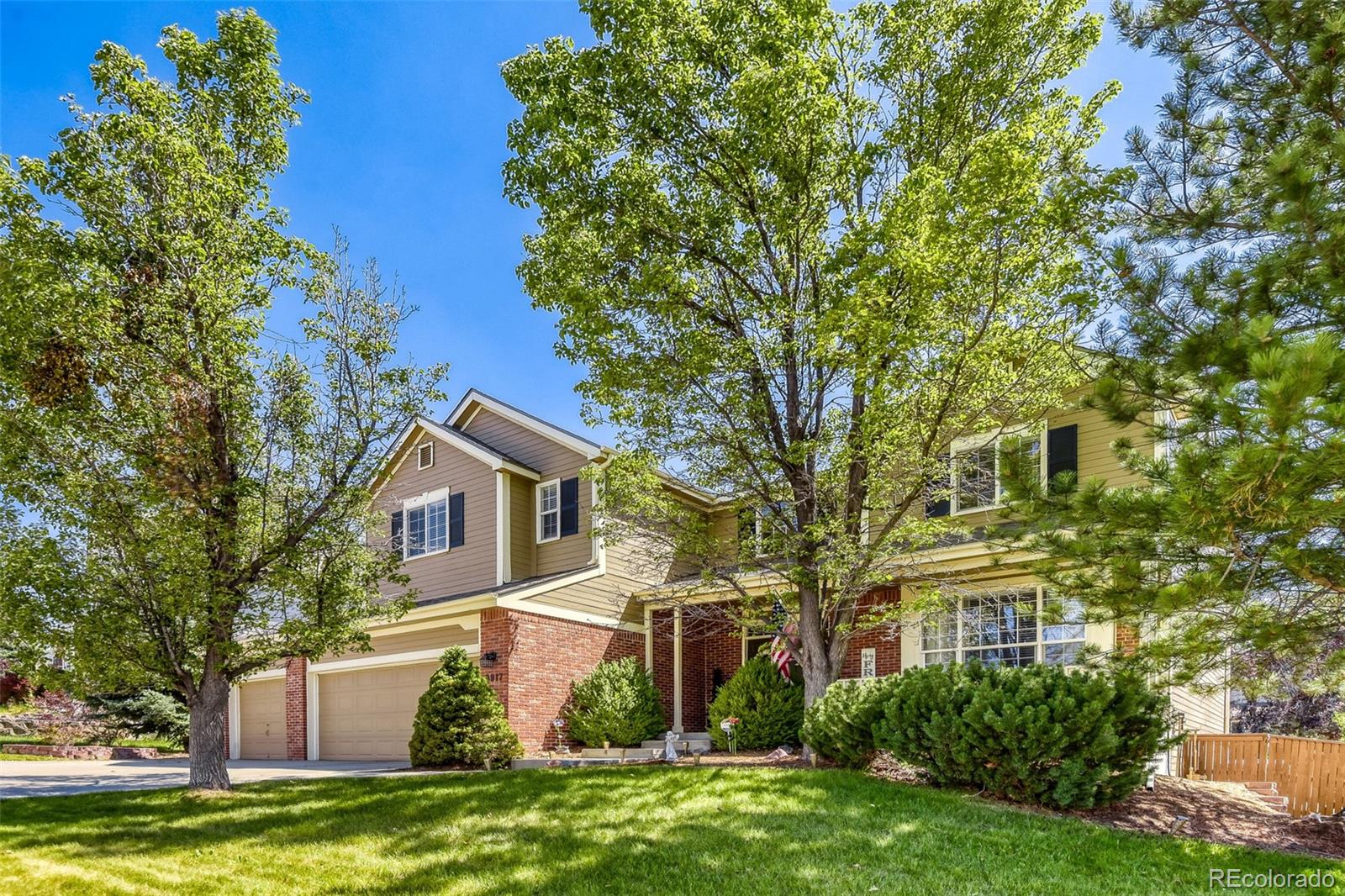 9917 Hawthorne Street Highlands Ranch, CO 80126 - Photo 1 of 40