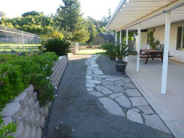 10376 West Lilac Road Escondido, CA 92026 - Photo 6 of 13