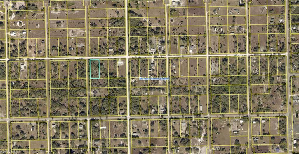 172 Ave Del Centro Montura Ranches, FL 33440 - Photo 2 of 2 a bathroom with a shower