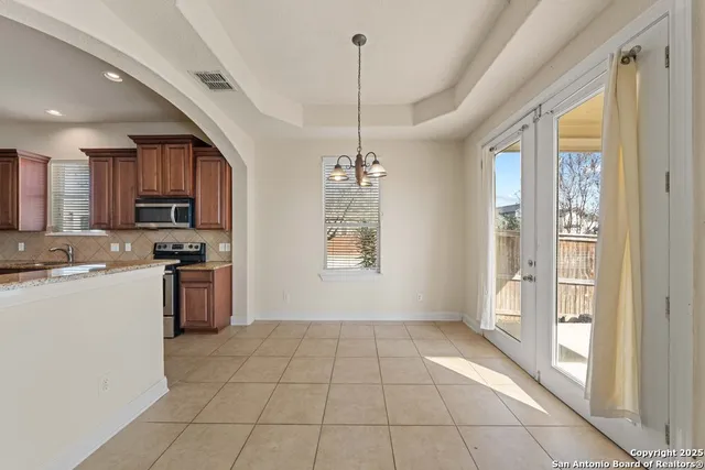 $2,200 | 11230 Begonia Rock, San Antonio, TX 78245