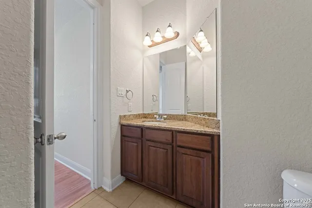 $2,200 | 11230 Begonia Rock, San Antonio, TX 78245