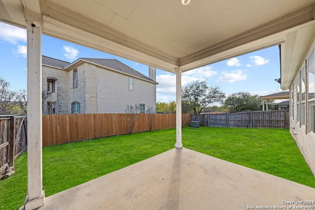 $2,200 | 11230 Begonia Rock, San Antonio, TX 78245