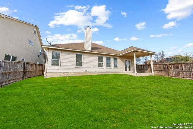 $2,200 | 11230 Begonia Rock, San Antonio, TX 78245