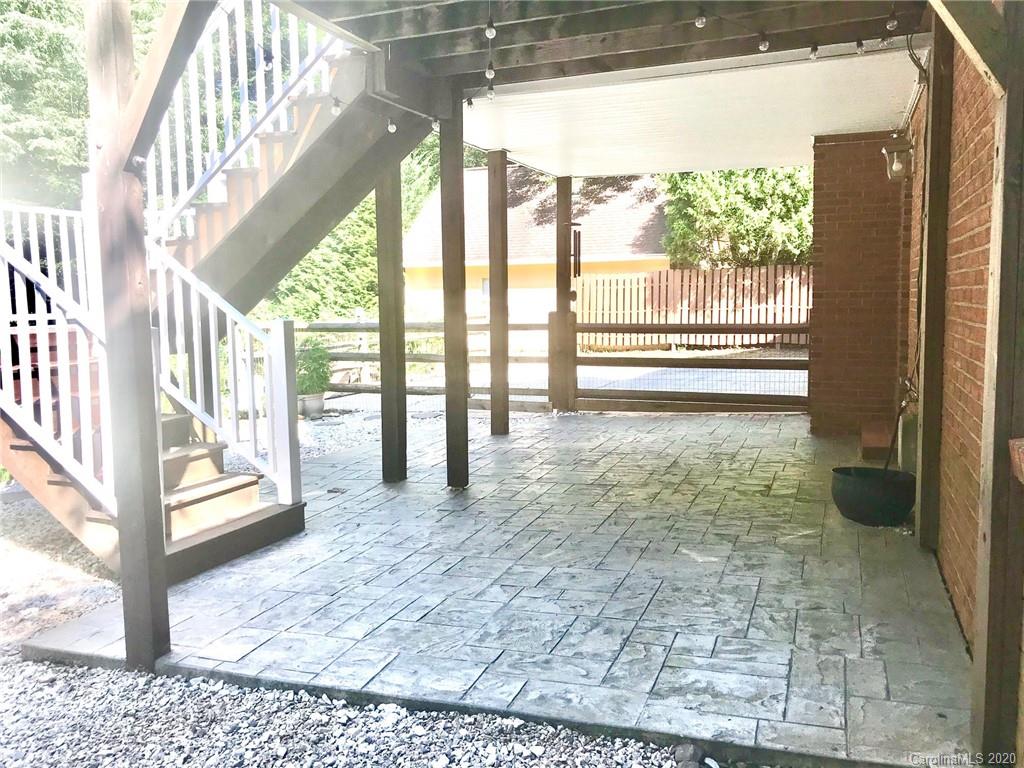 708 Trail Ridge Road Matthews, NC 28105 - Photo 32 of 40 a view of an entryway