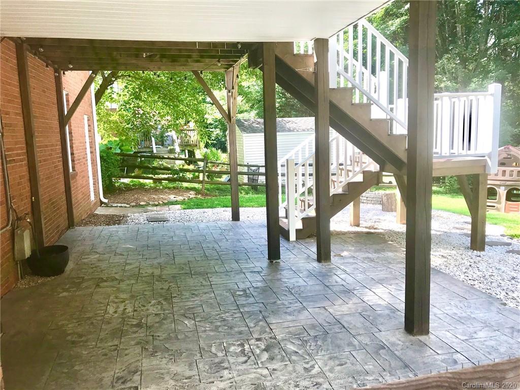 708 Trail Ridge Road Matthews, NC 28105 - Photo 33 of 40 a view of outdoor space with seating
