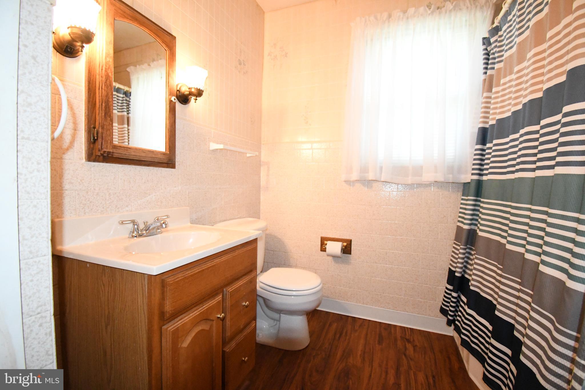 3843 Prospect Road Street, MD 21154 - Photo 23 of 40 Alternate view of Hall Bath
