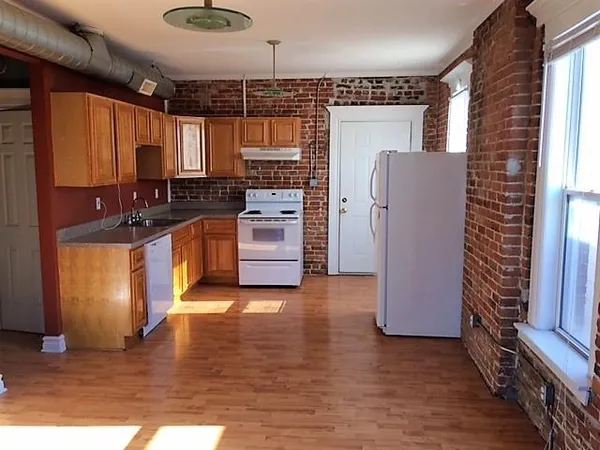 $869,000 | 569-571 Campbell Street, Kansas City, MO 64106