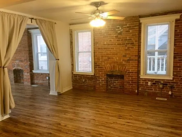 $869,000 | 569-571 Campbell Street, Kansas City, MO 64106