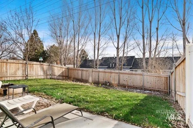 $1,750 | 1121 East Connecticut Avenue, Nampa, ID 83686