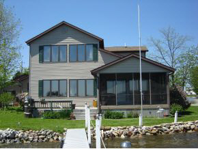 2127 Poets Drive Rochester, IN 46975 - Photo 1 of 1