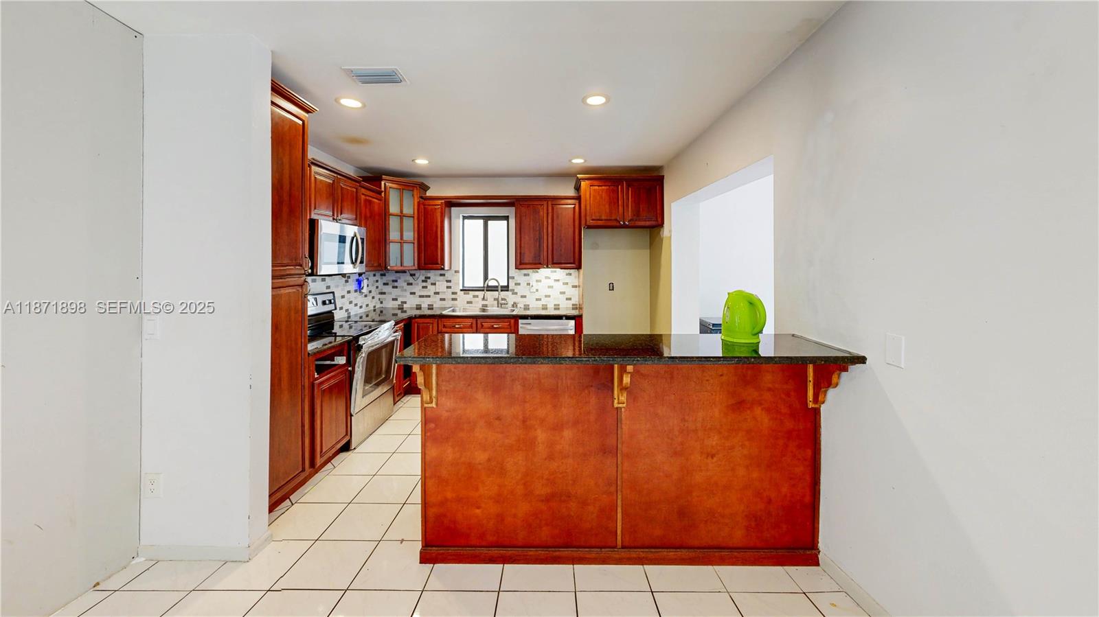 15166 Southwest 94th Terrace Miami, FL 33196 - Photo 22 of 83