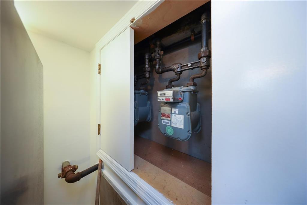 522 81 Street Brooklyn, NY 11209 - Photo 35 of 42