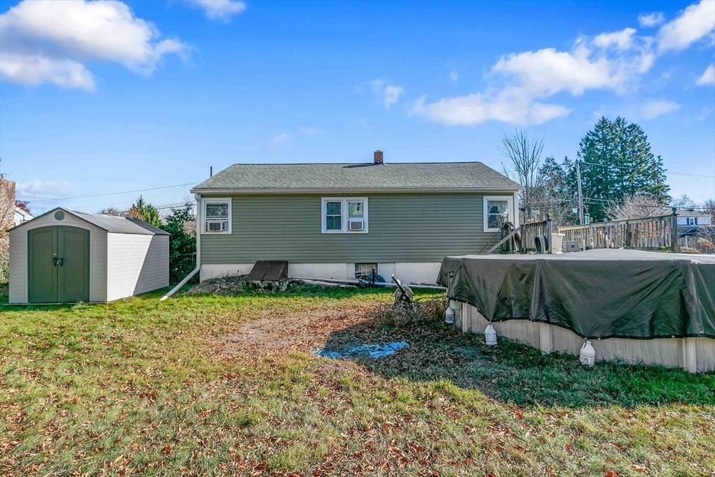 45 Deepdale Road Worcester, MA 01606 - Photo 3 of 9 Gallery Image 3